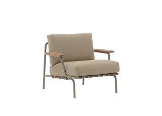 Settle Lounge Chair